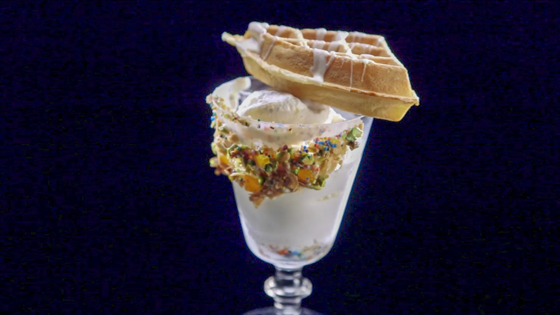 thumbnail - S1:E13 Neapolitan Delight
