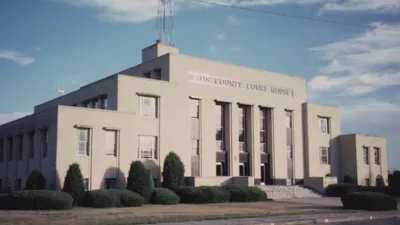 thumbnail - S8:E24 Court Cam - 824