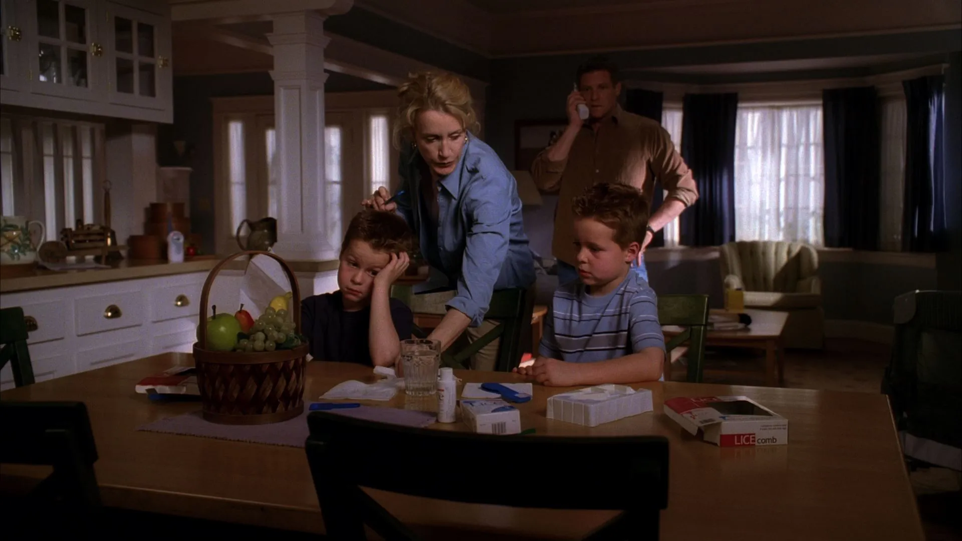 thumbnail - S1:E16 The Ladies Who Lunch