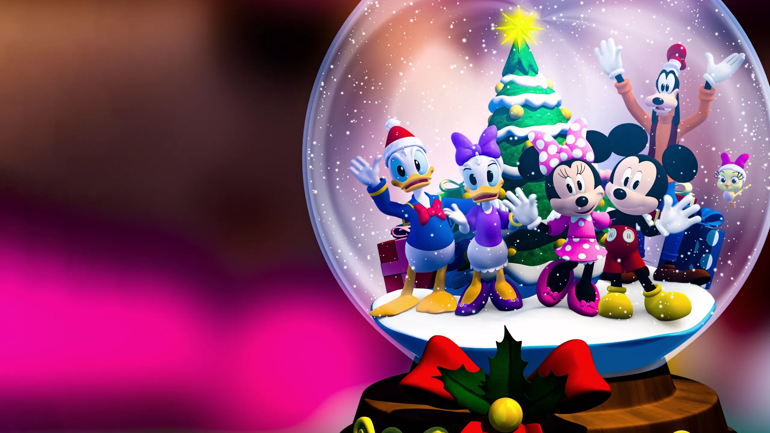 Mickey & Minnie Wish Upon a Christmas