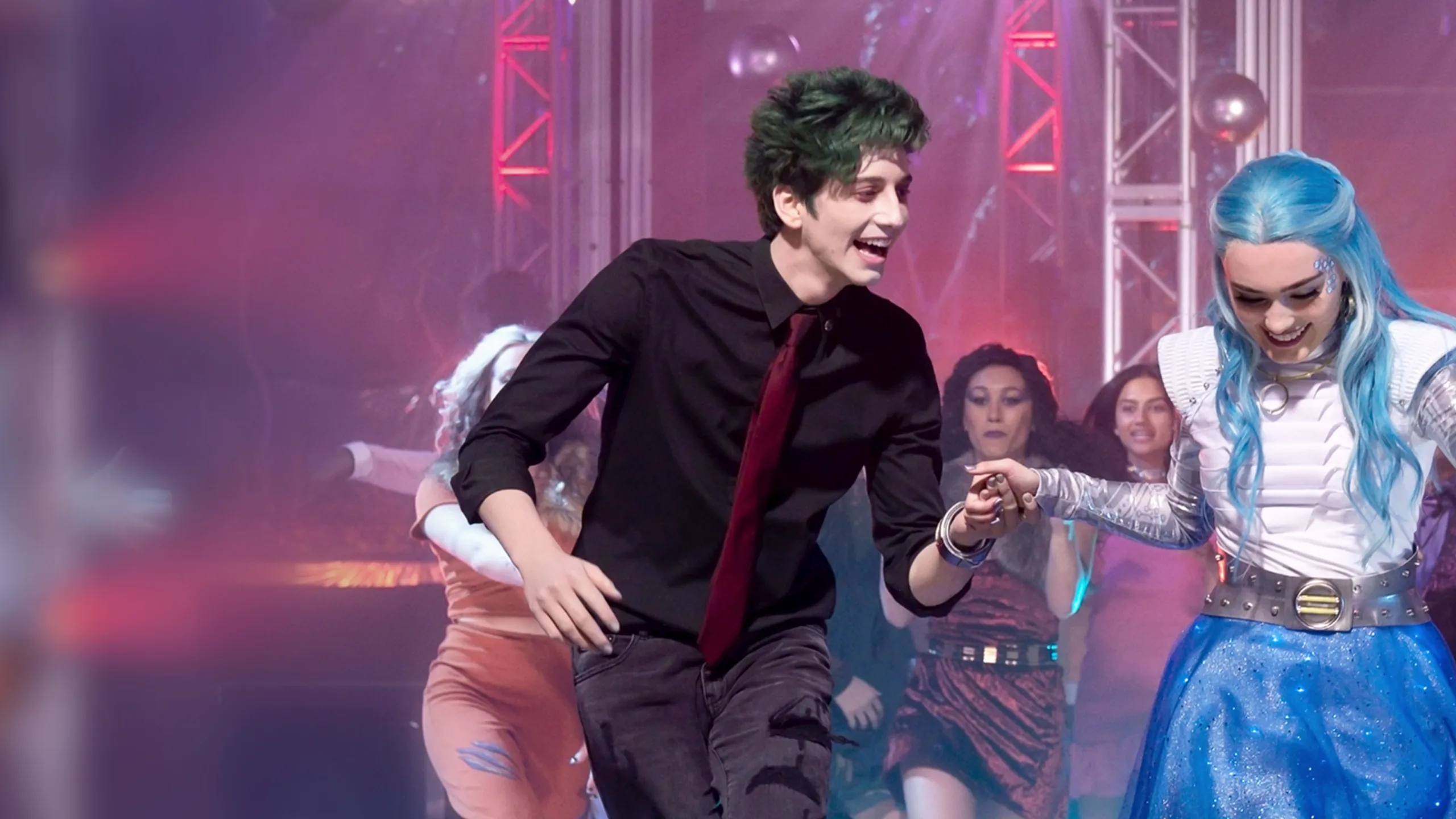 "Nothing But Love" | Zombies 3 Videoclip