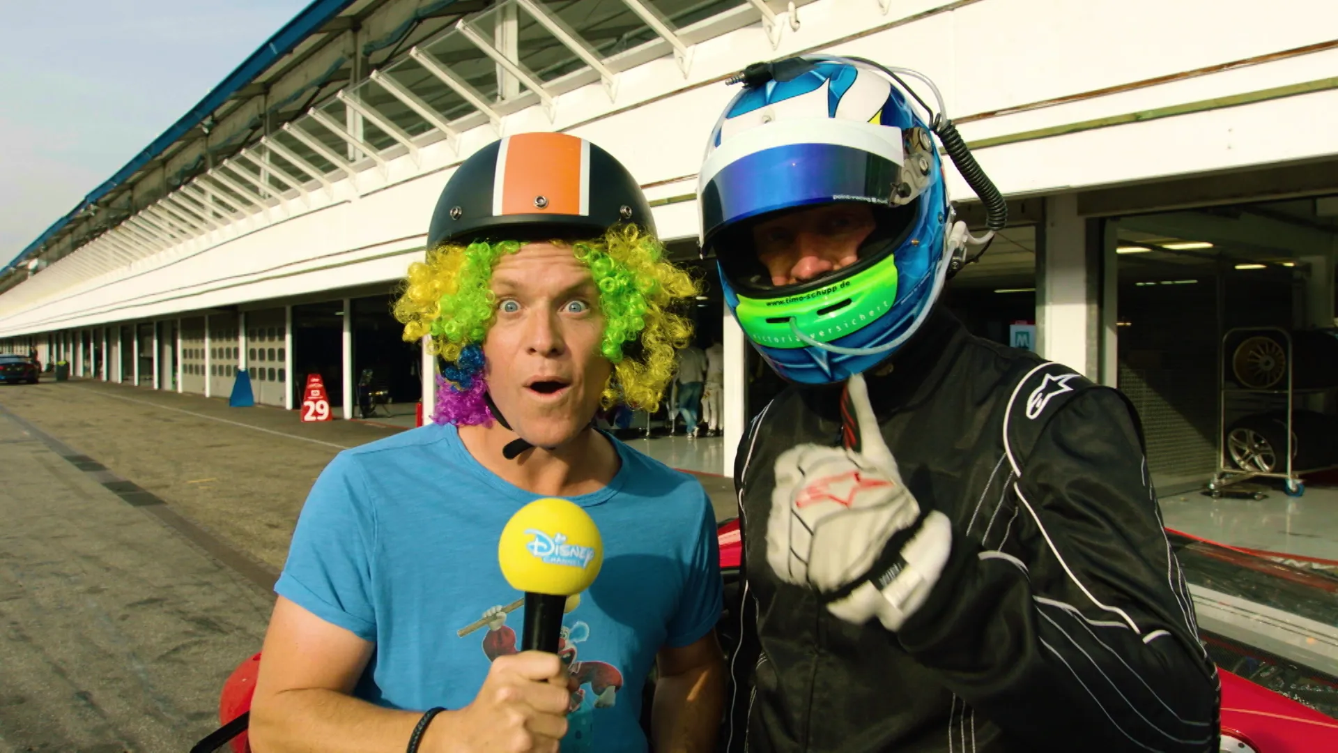 thumbnail - S2:F4 Beni und der schnellste Clown der Welt