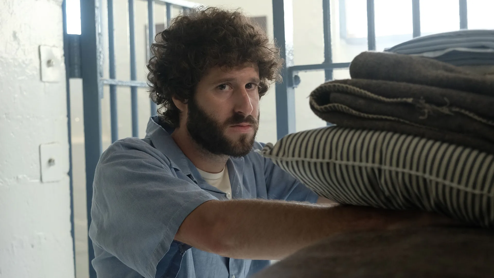 thumbnail - S1:E10 Jail
