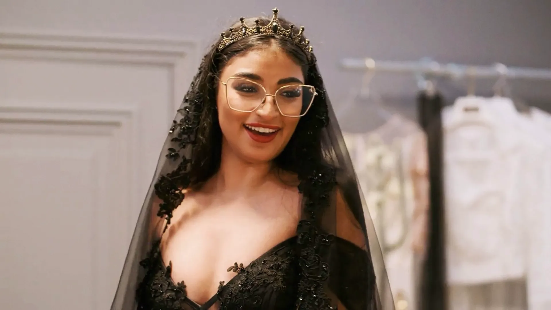 thumbnail - M1:Ep2 A Black Wedding Dress