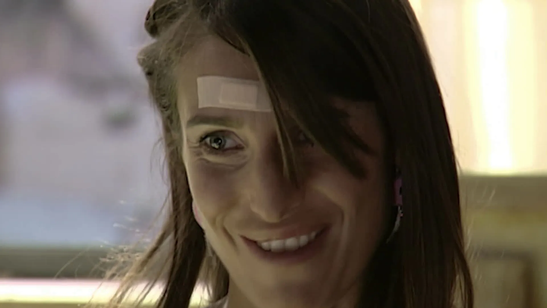 thumbnail - T1:E14 No me olvides