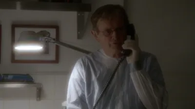 thumbnail - S11:E11 Homesick