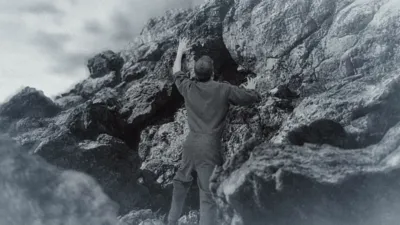 thumbnail - S1:E4 Nazi Island Manhunt