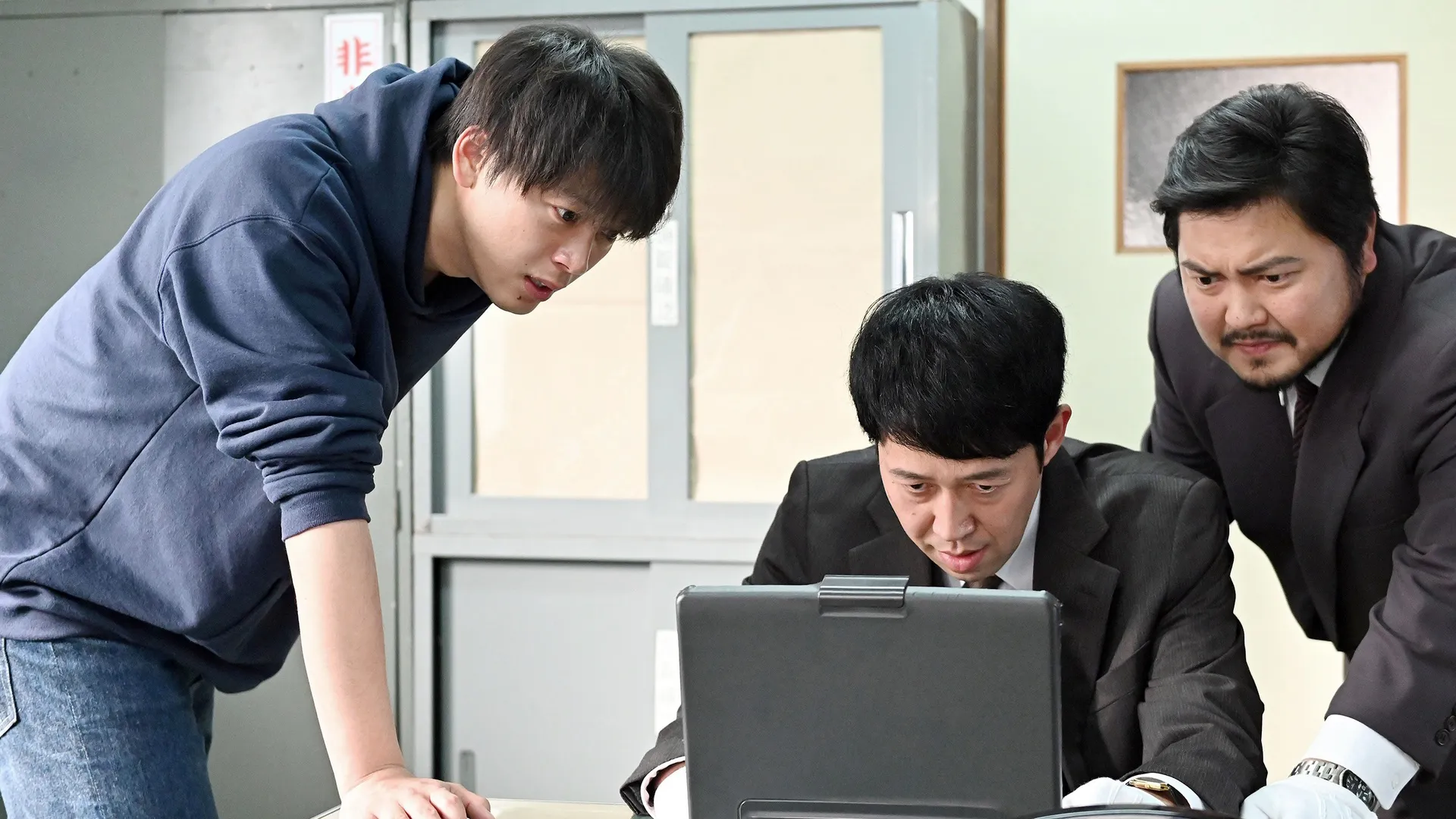 thumbnail - S1：第9話「真犯人の最終計画始動!姿を消した父」