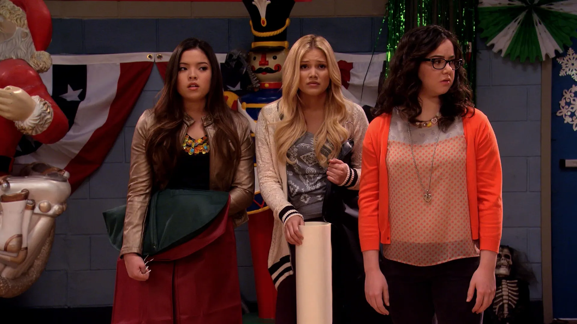 thumbnail - S2:E9 Falling For…Who?