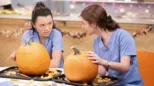 thumbnail - Grey's Anatomy S19:E4 Haunted
