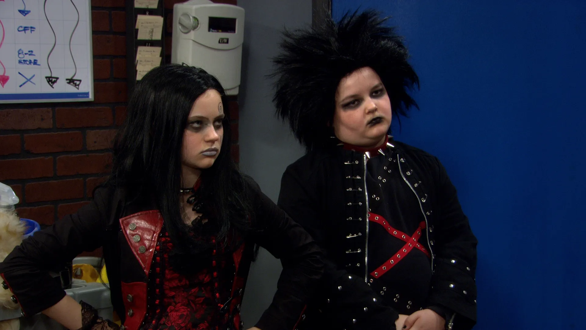 thumbnail - S1:E22 performANTs