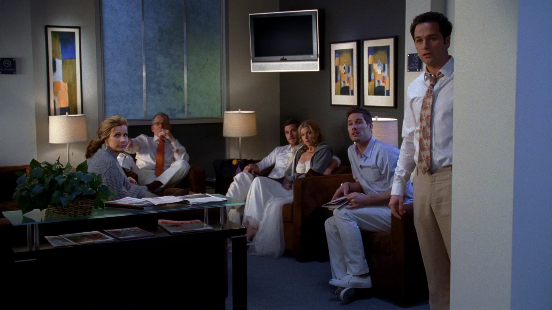 thumbnail - S4:E11 A Bone to Pick