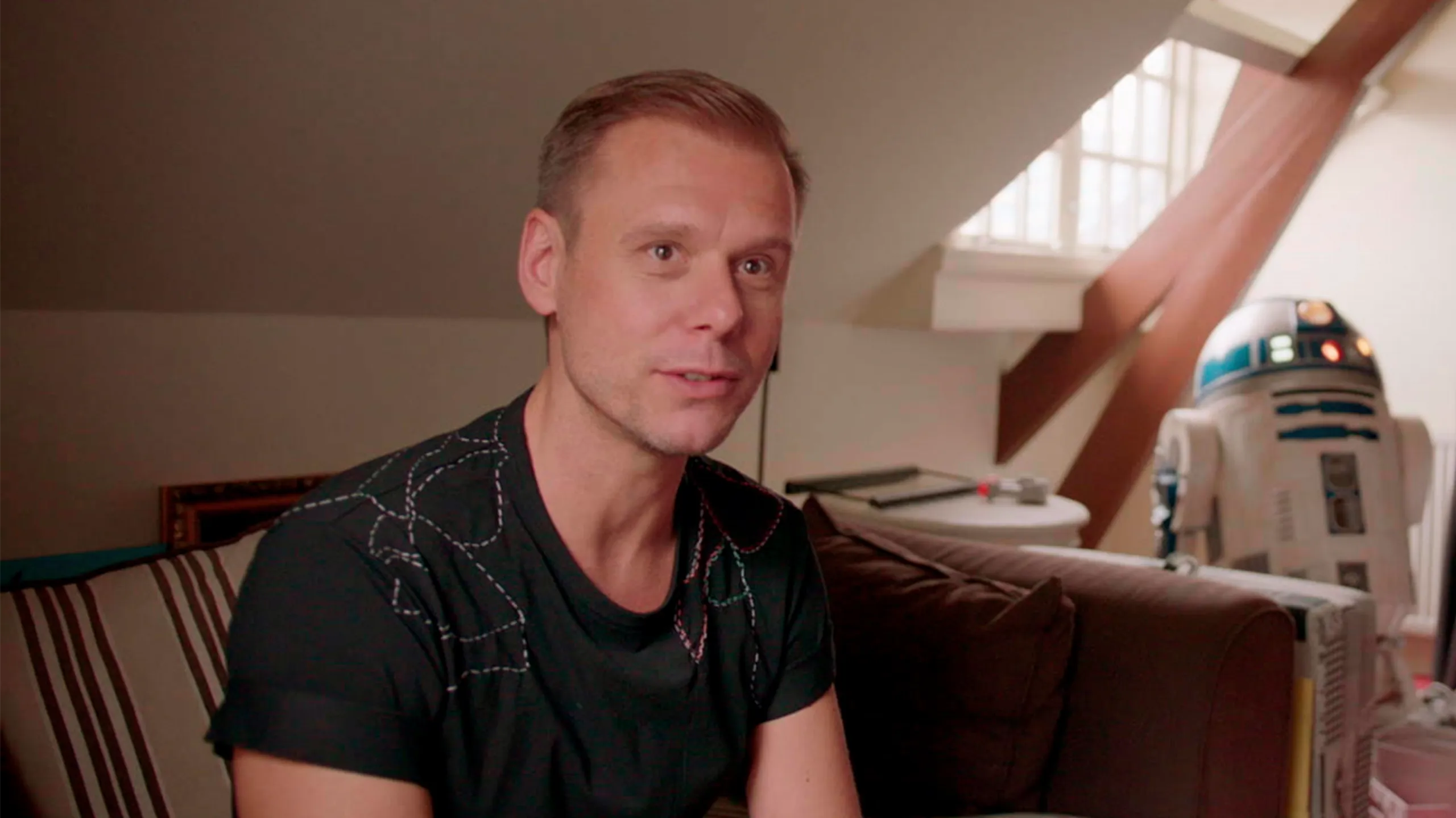 thumbnail - S1: Afl. 1 Armin van Buuren