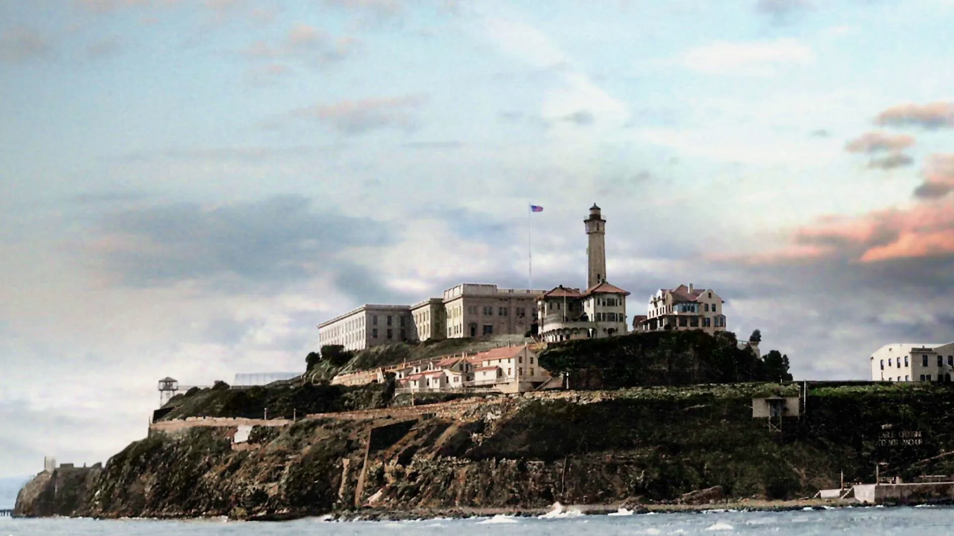 thumbnail - S1:E1 Alcatraz
