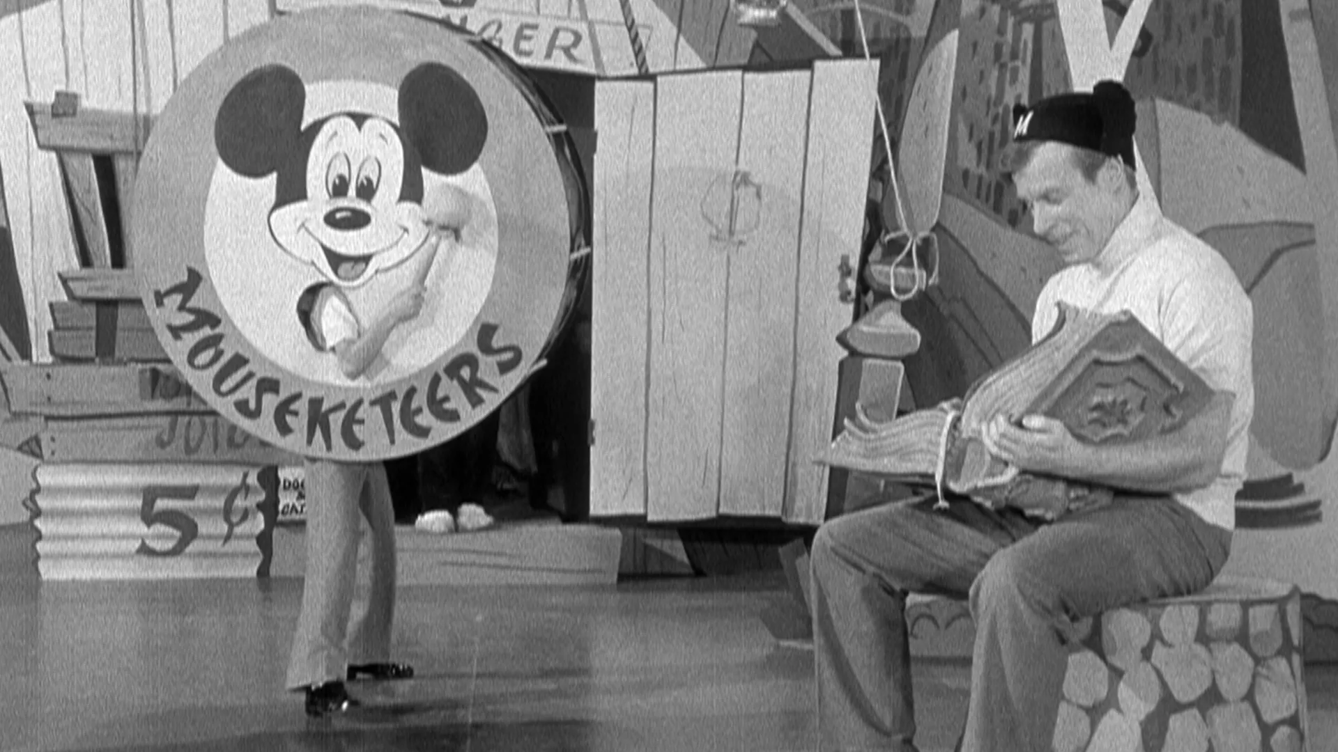 thumbnail - S1:E3 Anything Can Happen Day: Oct. 5, 1955