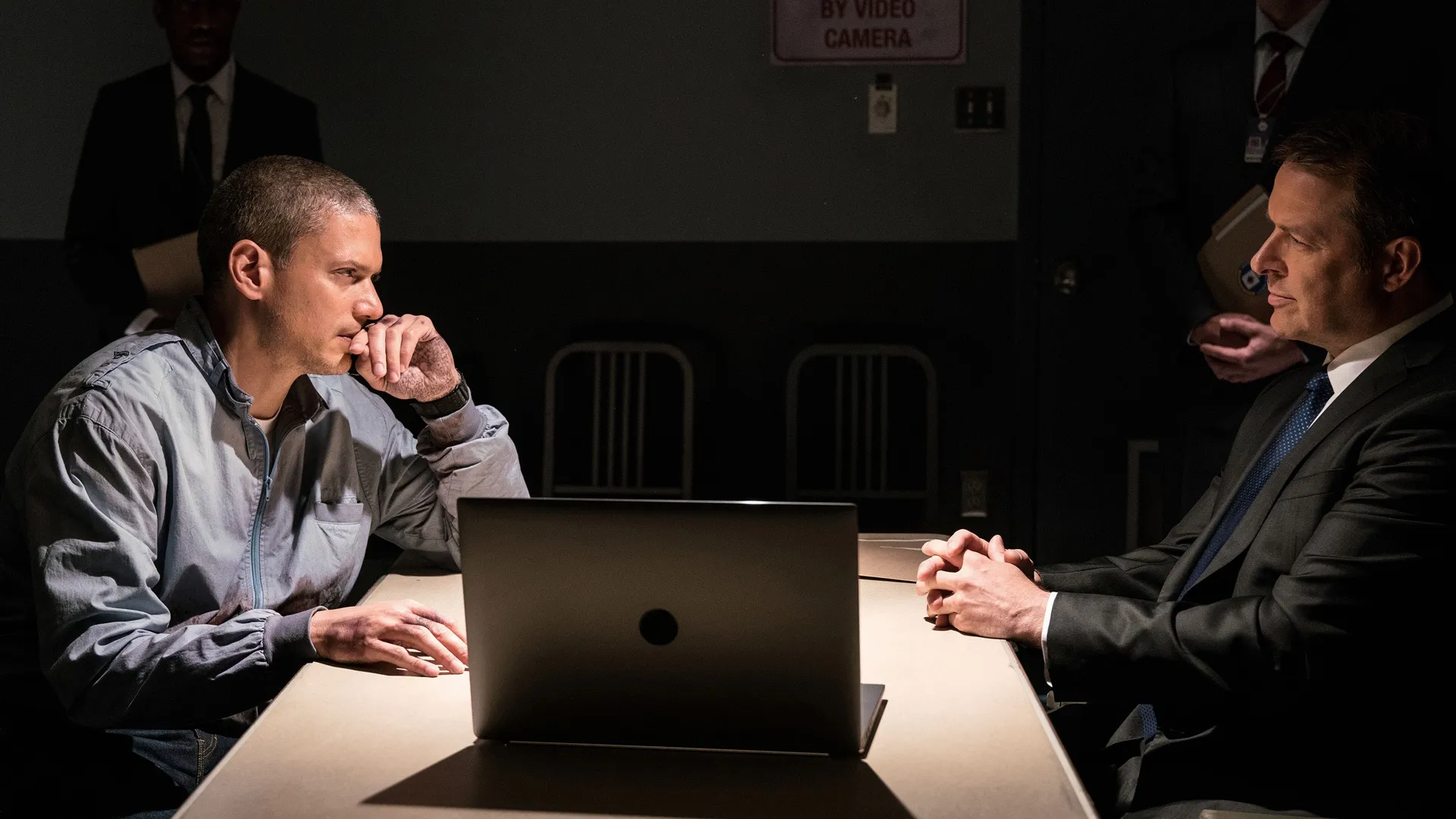 thumbnail - S5:E9 Behind the Eyes