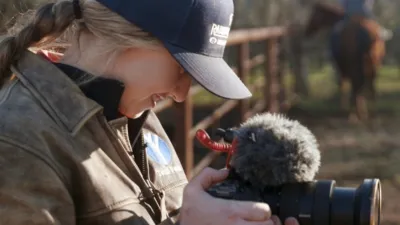 thumbnail - S1:E2 Seven Seconds Don't Pay the Bills