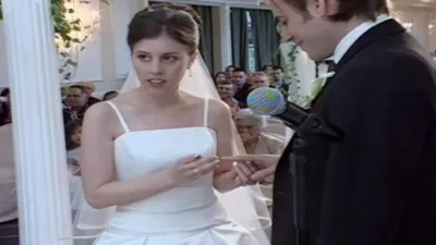 thumbnail - S18:E2 Close Calls, Crazy Canines, and Department of Duh