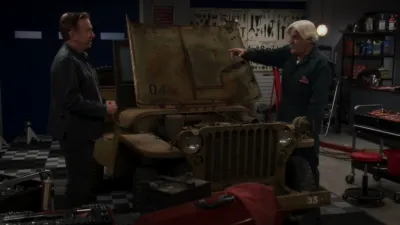 thumbnail - S9:E6 A Fool and His Money