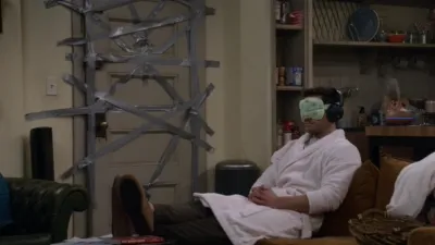 thumbnail - S2:E17 Out of Sync