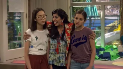 thumbnail - S3:E15 PK In Da House