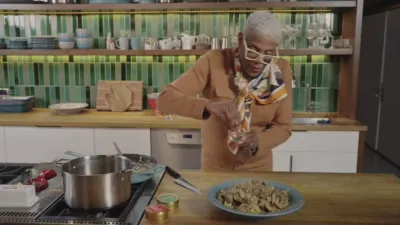 thumbnail - S2:E11 Chicken Fricassee