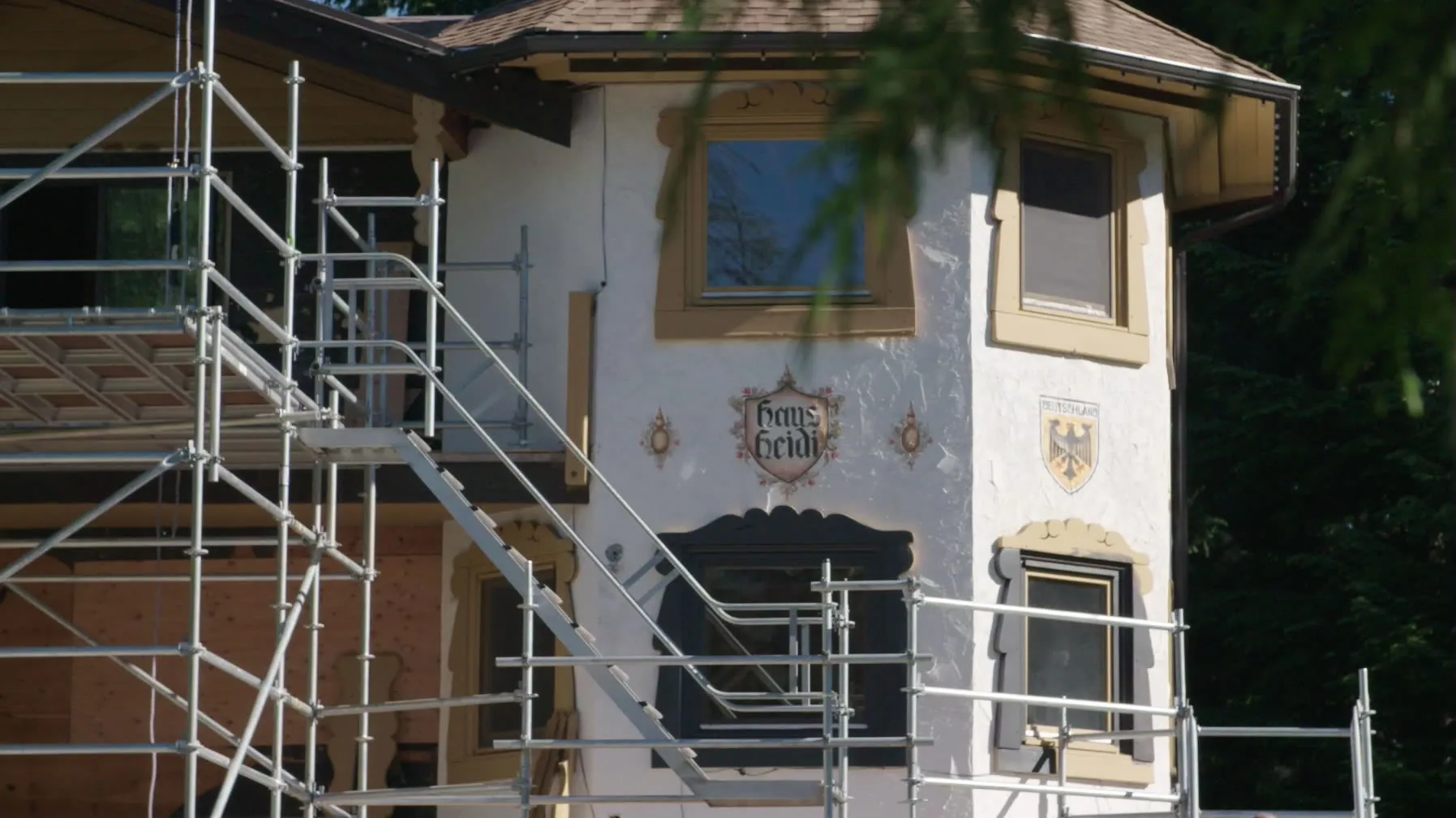 thumbnail - S1:E3 More Cowbell