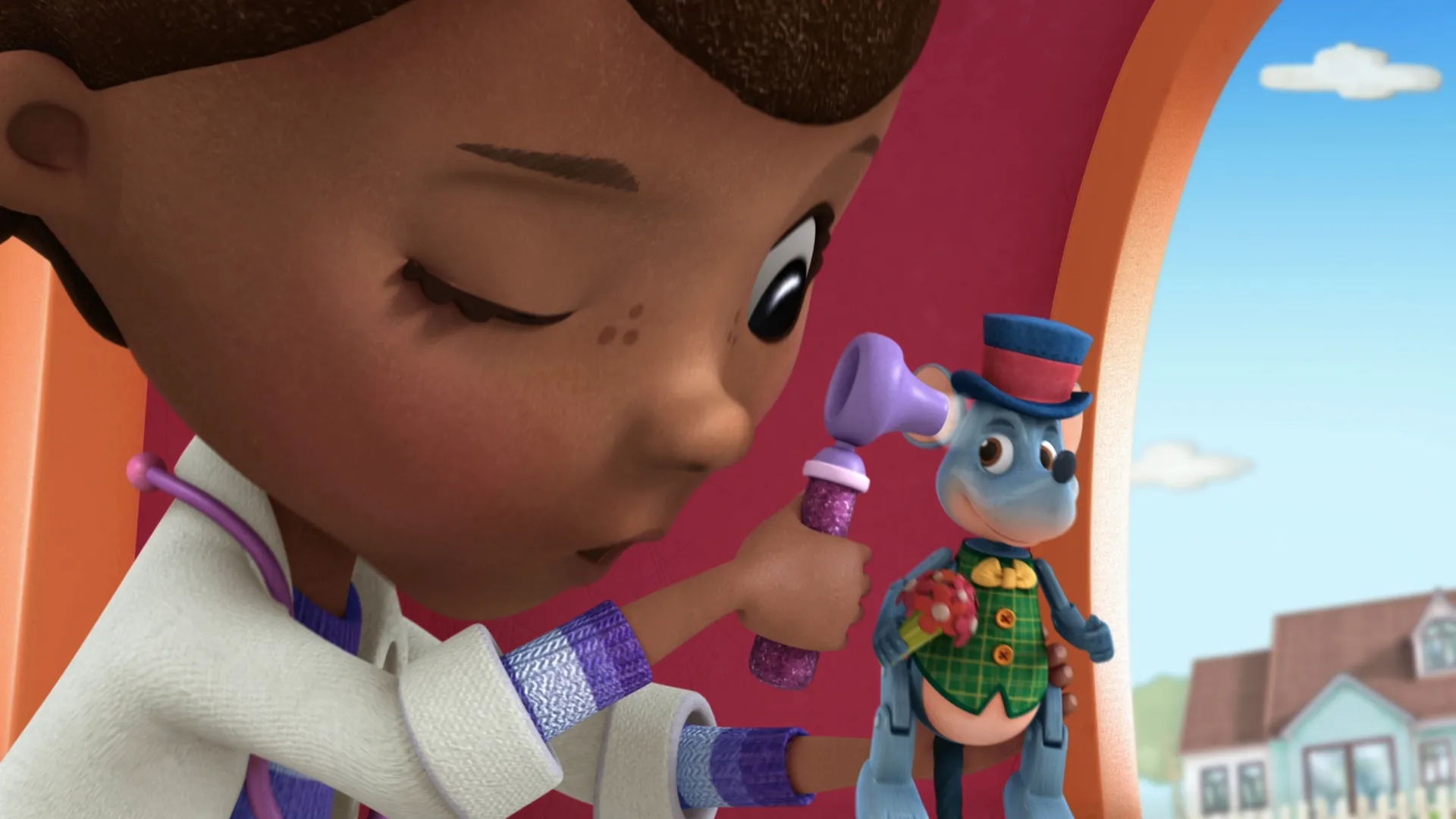 thumbnail - S2:E1 Doc McStuffins Goes McMobile / Chip Off the Ol’ Box
