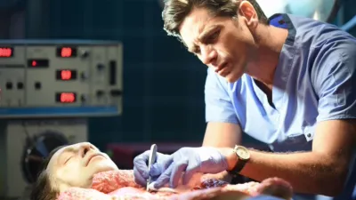 thumbnail - S2:E2 Warts and All