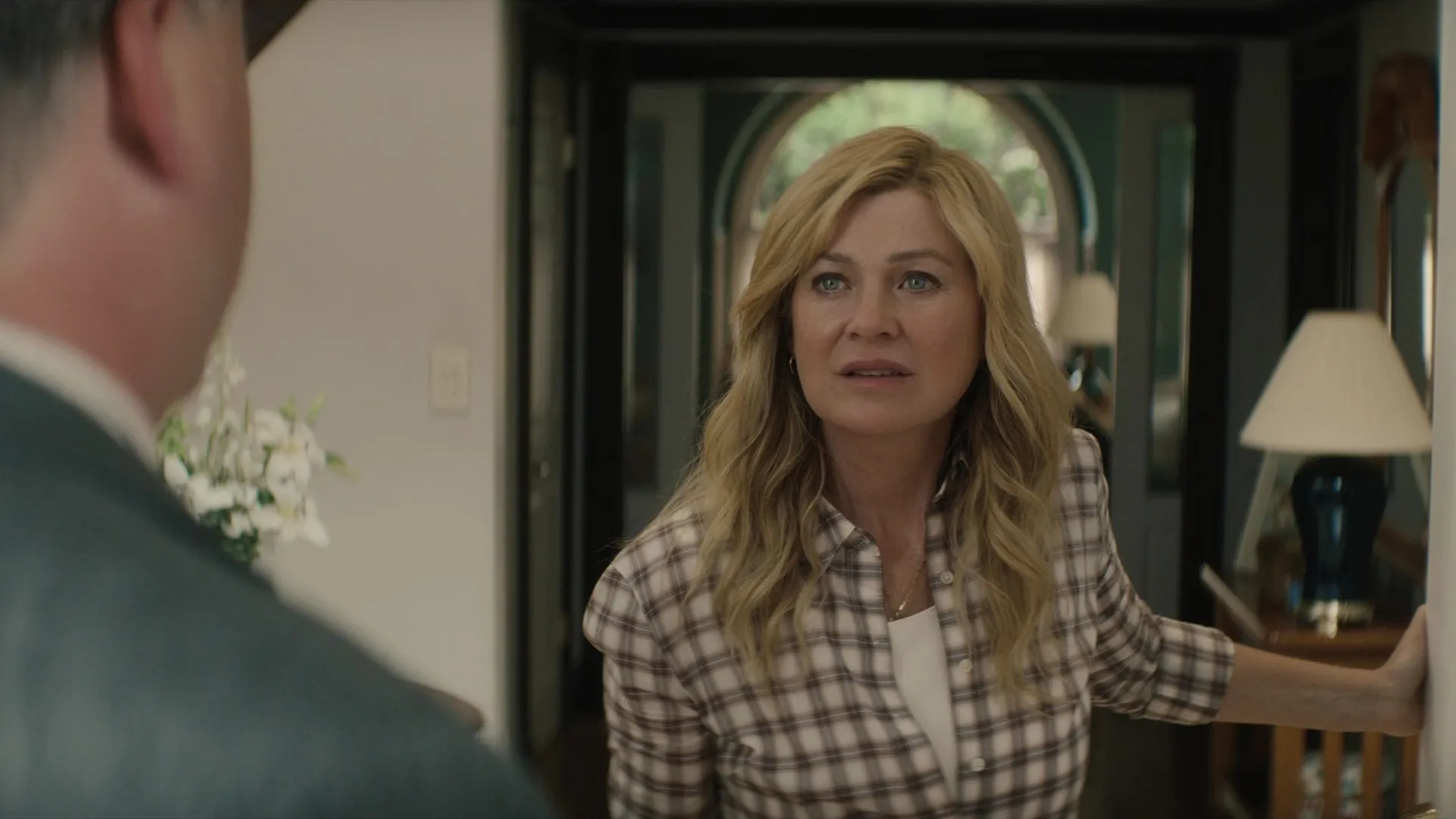 thumbnail - S1:E4 Right There in Black and White