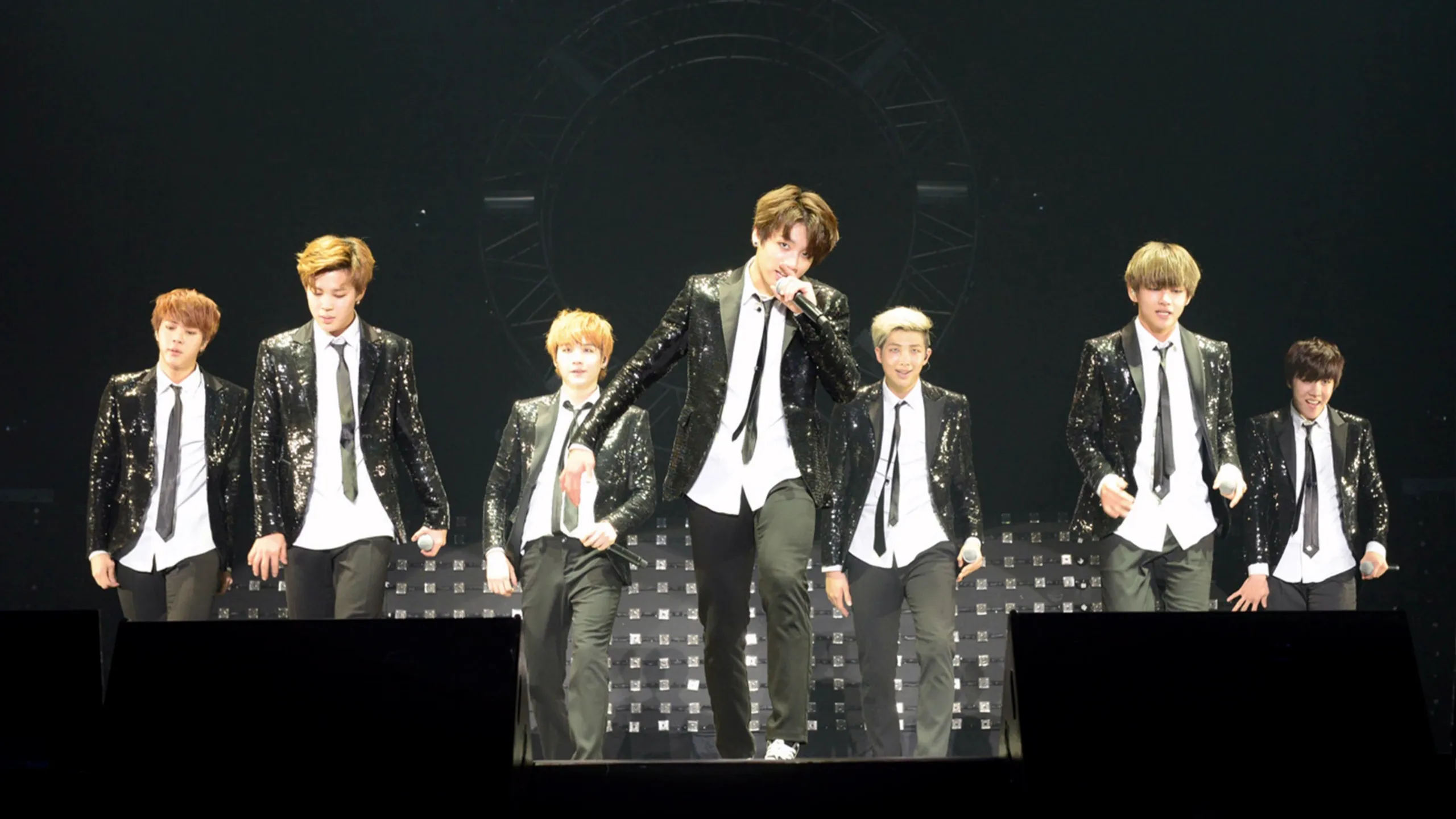  『防弾少年団 1st JAPAN TOUR 2015「WAKE UP:OPEN YOUR EYES」』