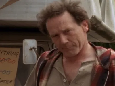 thumbnail - S3:E8 Exit 13