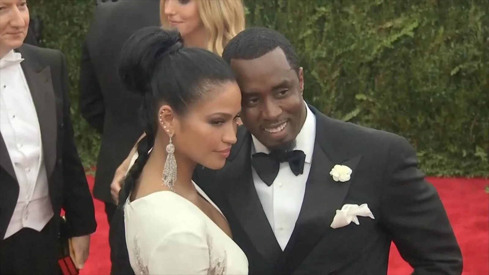thumbnail - S1:E3 Diddy Trial Day Two: Cassie Ventura takes the stand