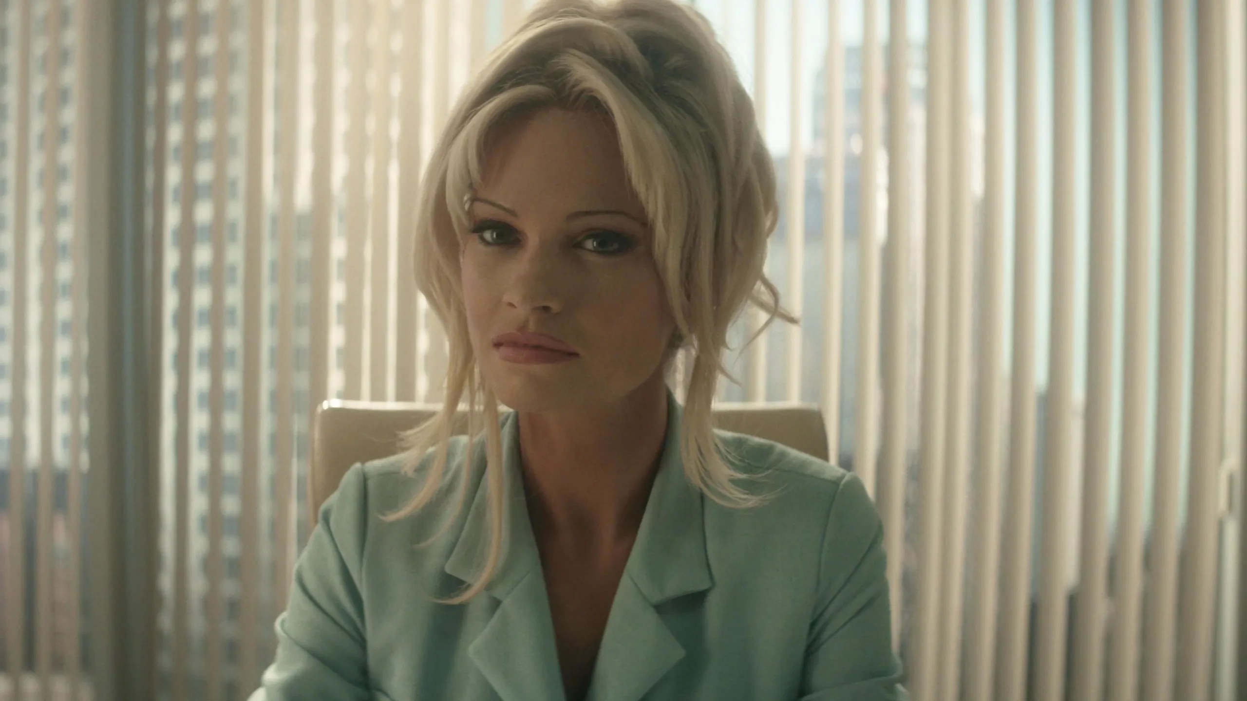 thumbnail - S1:E6 Pamela in Wonderland