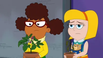 thumbnail - S2:E15 Gentlemen Prefer Fronds / Sock It To Me, Bailey!