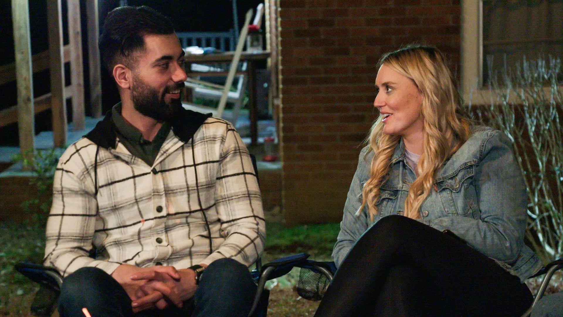 thumbnail - S11:E5 Love is Not Enough