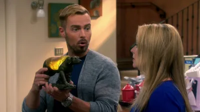 thumbnail - S4:E7 Thanks, But No Thanks