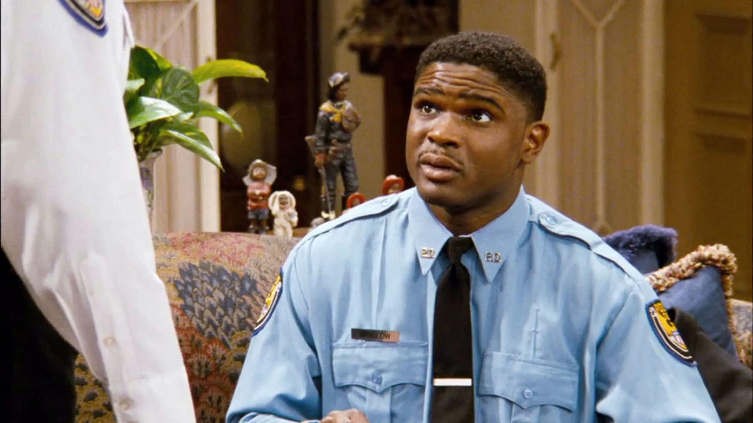 thumbnail - S9:E21 Lost in Space Part 1