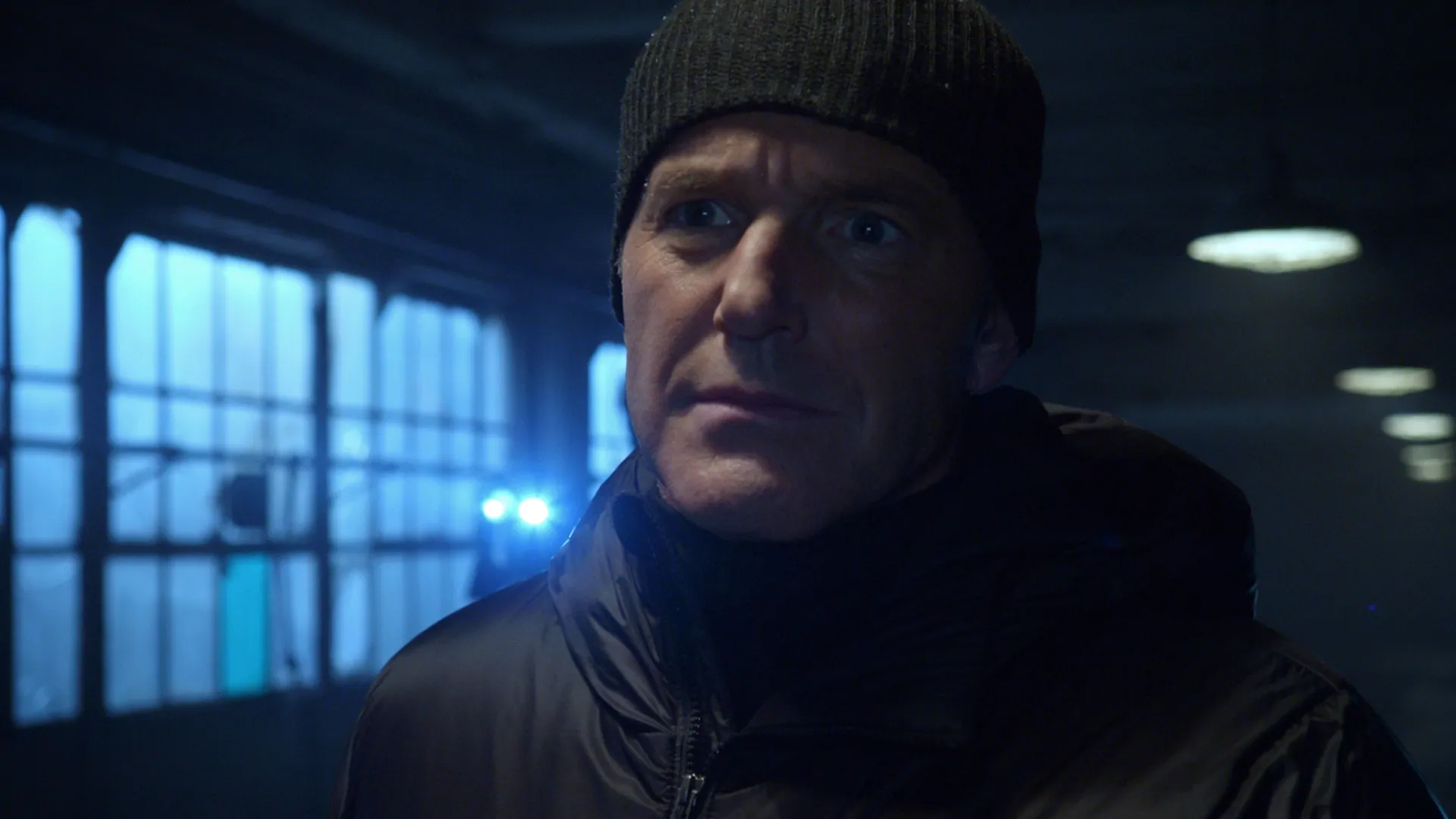 thumbnail - S4:E14 The Man Behind The Shield