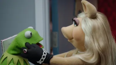 thumbnail - S1:E6 The Ex-Factor