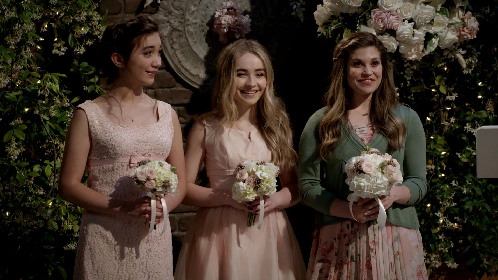 thumbnail - S3:E10 Girl Meets I Do