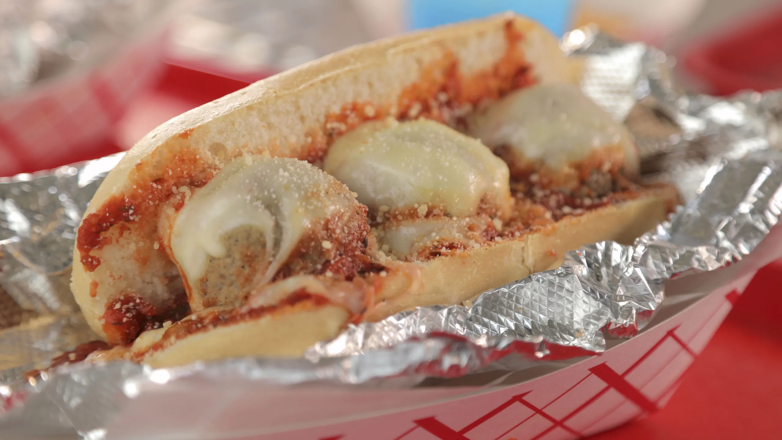 thumbnail - S42:E8 Triple D Nation: Poultry, Lamb and Jam