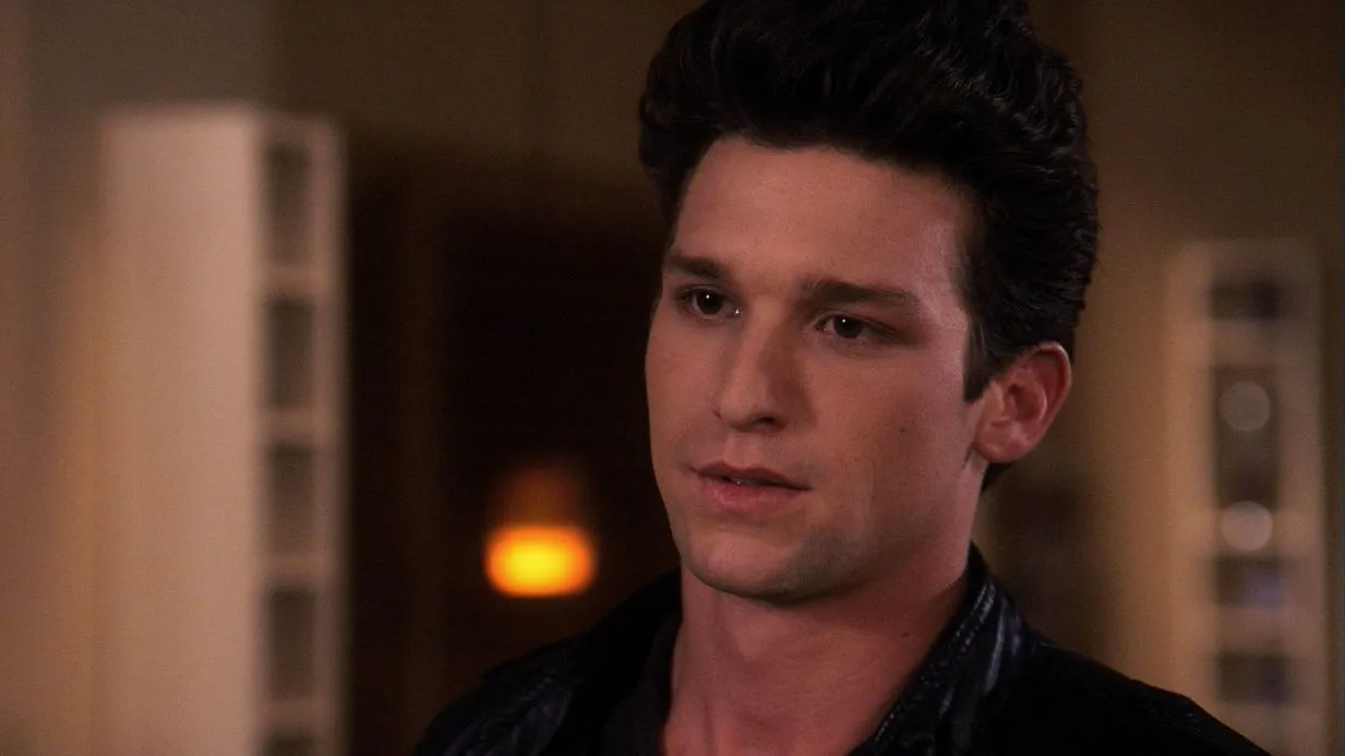 thumbnail - S5:E9 Property Not for Sale