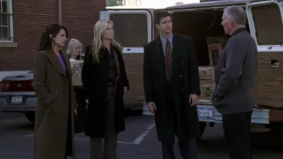 thumbnail - S12:E9 The 3-H Club