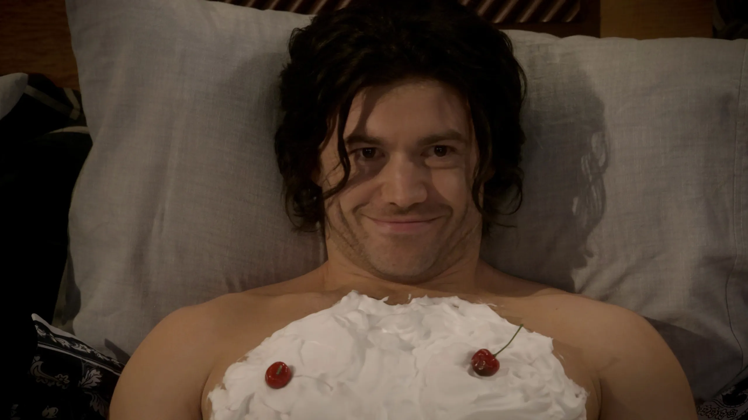 thumbnail - S2:E7 A Terrible, Horrible, No Good, Very Bad Valentina's Day