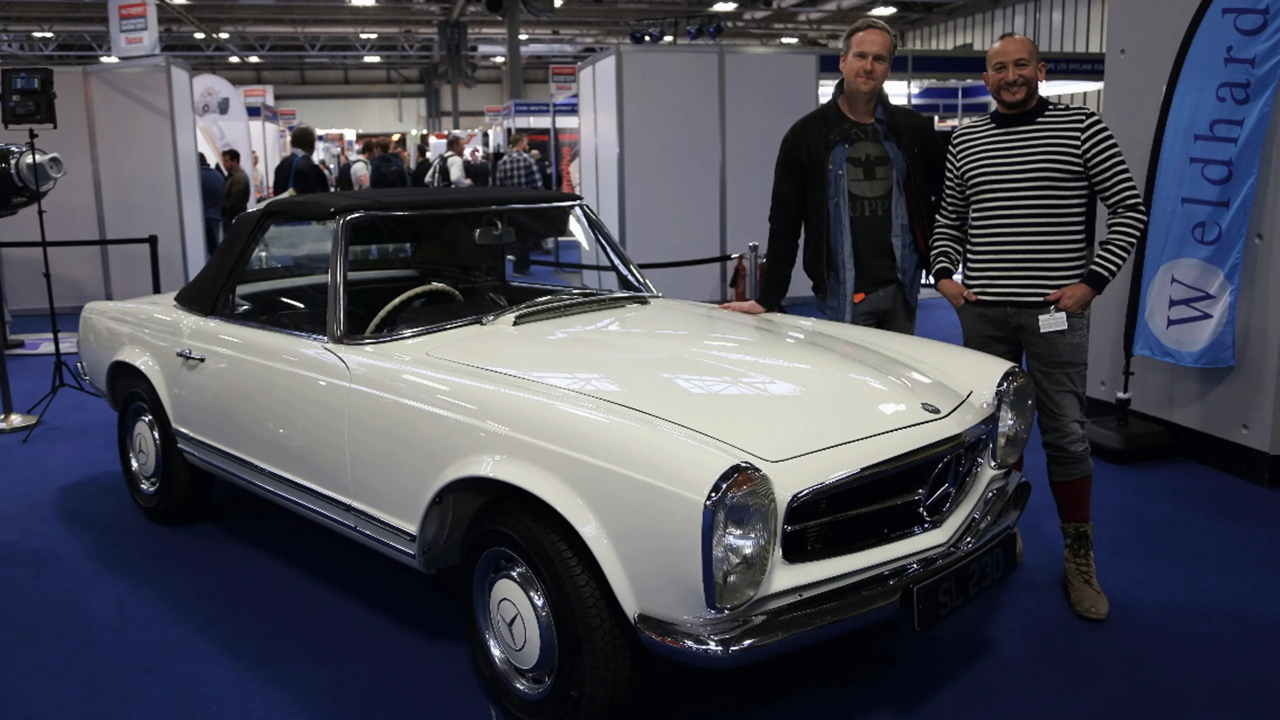 thumbnail - S5:E1 Mercedes-Benz 230SL