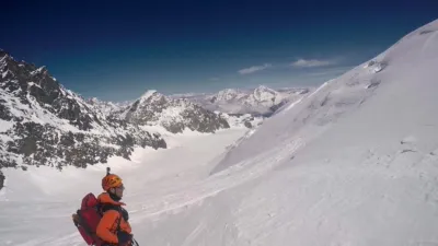 thumbnail - S1:E6 Hoisted From Hell