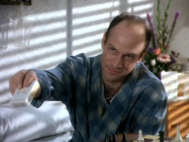 thumbnail - S4:E9 Do the Right Thing, if You Can't Figure Out What It Is