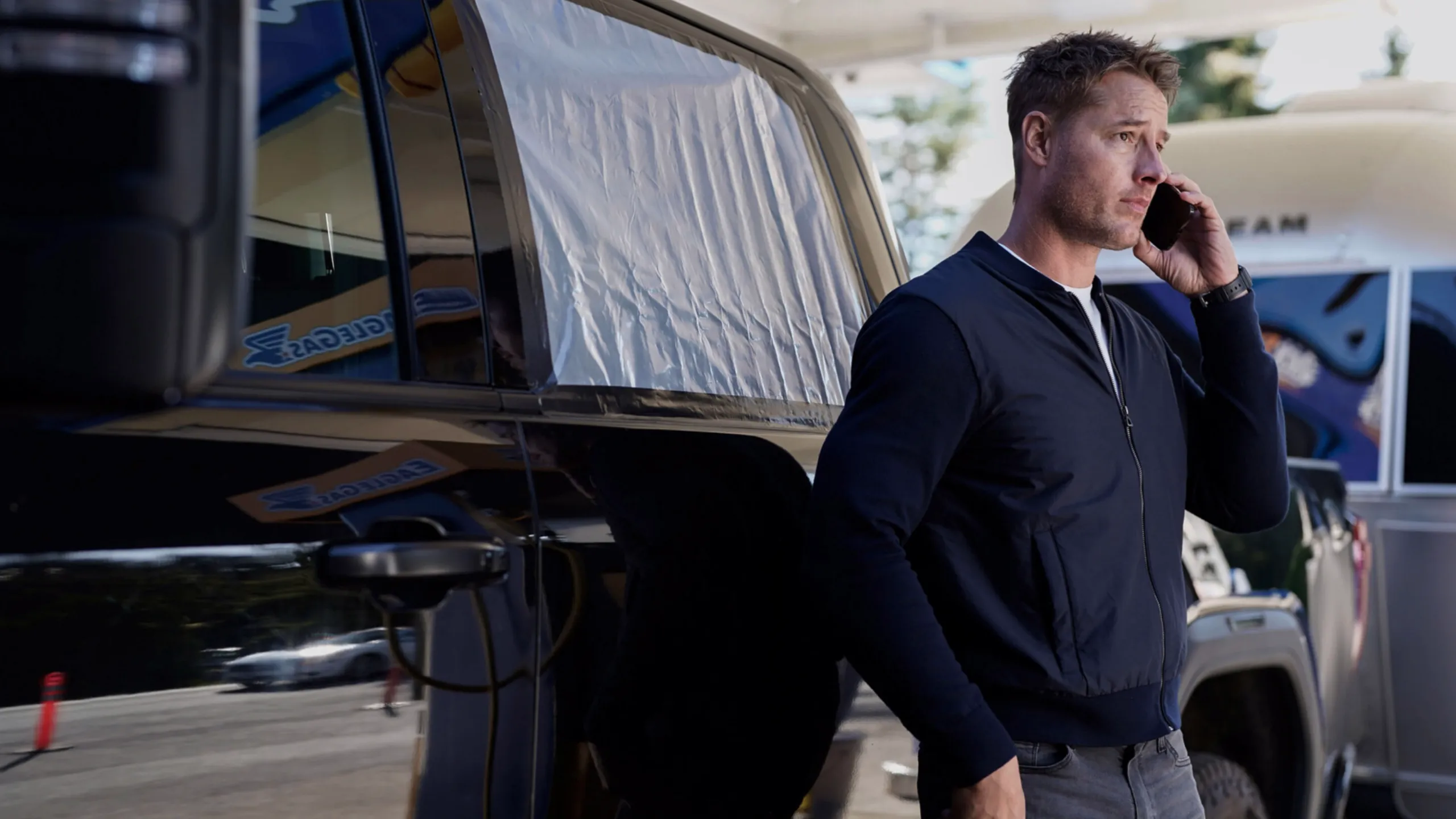 thumbnail - S2:E7 Man's Best Friend