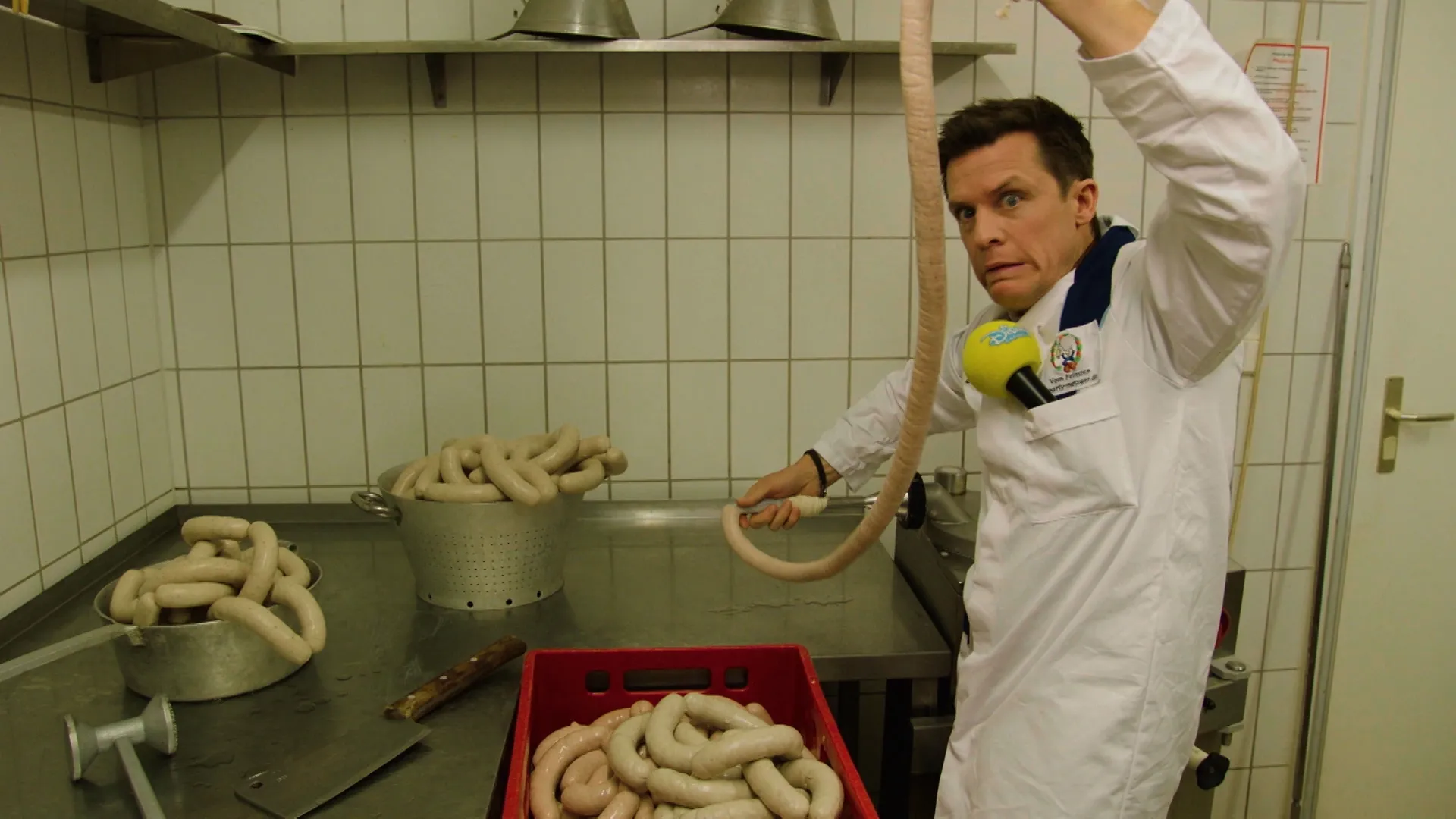 thumbnail - S1:E4 Beni and the Wet Bratwurst